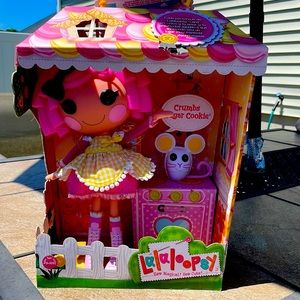 New in box Lalaloopsy doll crumb sugar cookie.